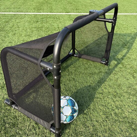 Inklapbaar voetbaldoel