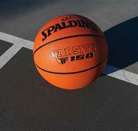 Spalding Varsity TF 150 Basketball