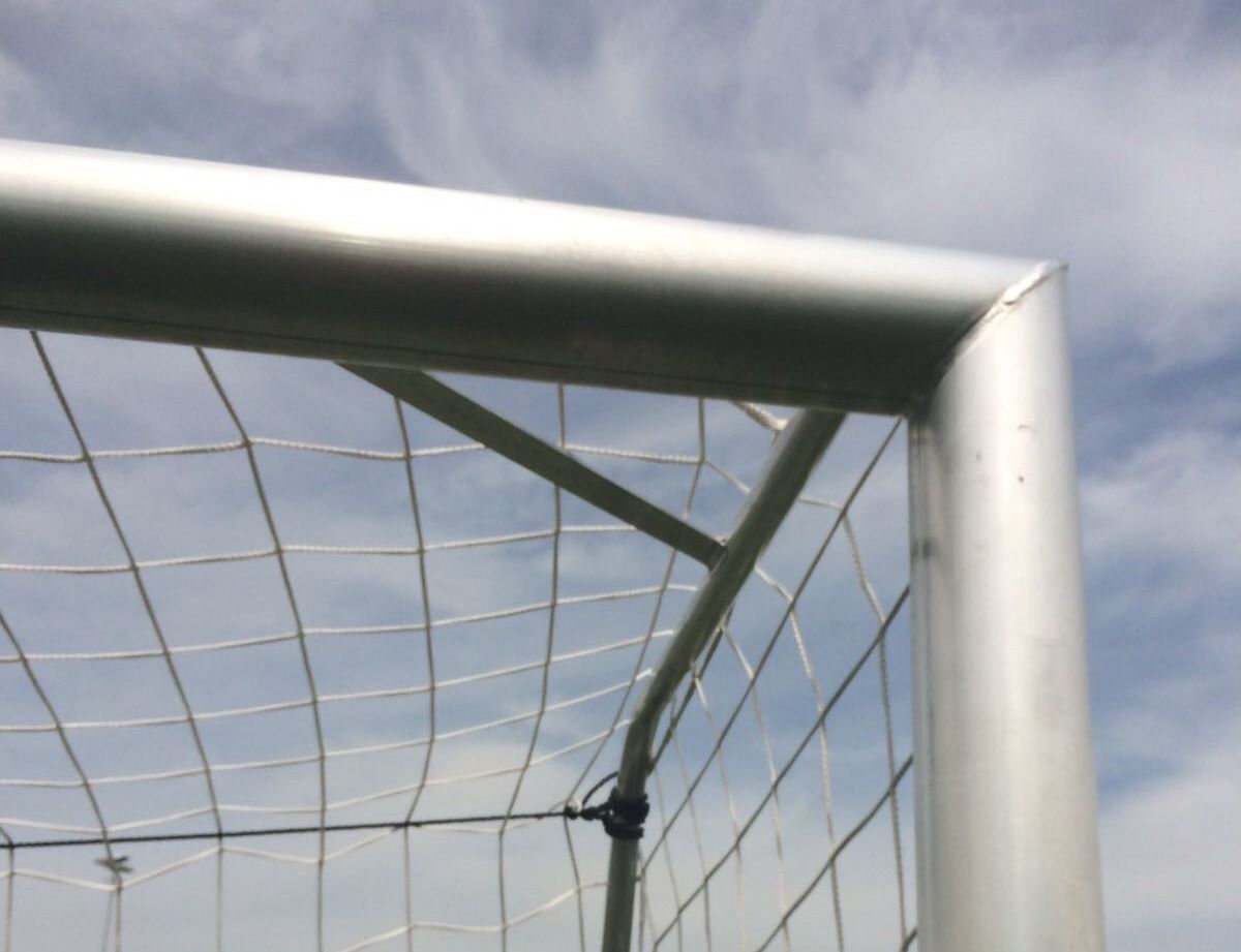 Luton - verplaatsbaar voetbaldoel 3x2m, foto 5 van 5