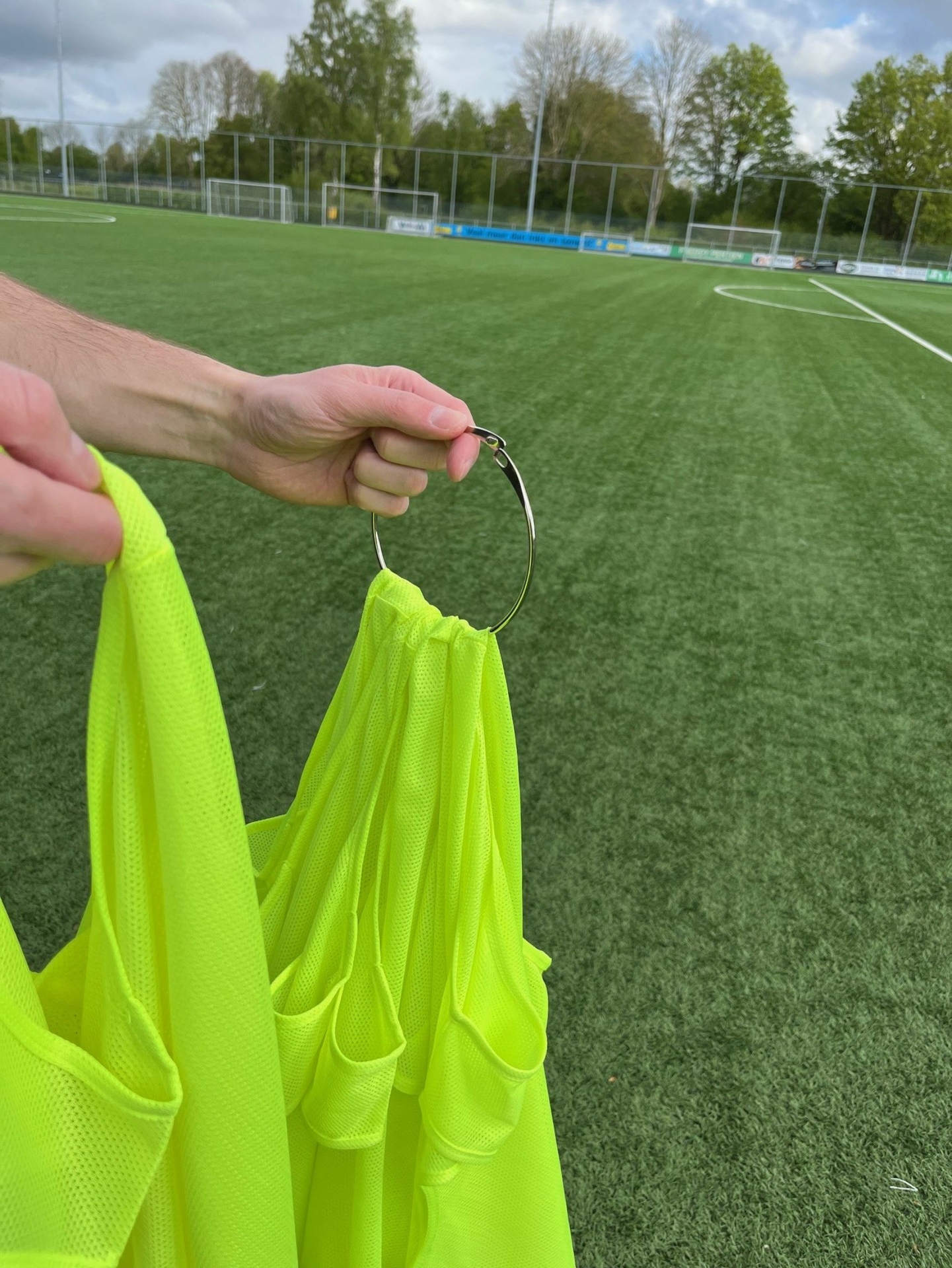 Ring voor hesjes / trainingshesjes, foto 3 van 4